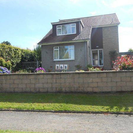 Rose Villa Bed And Breakfast Forfar Dış mekan fotoğraf