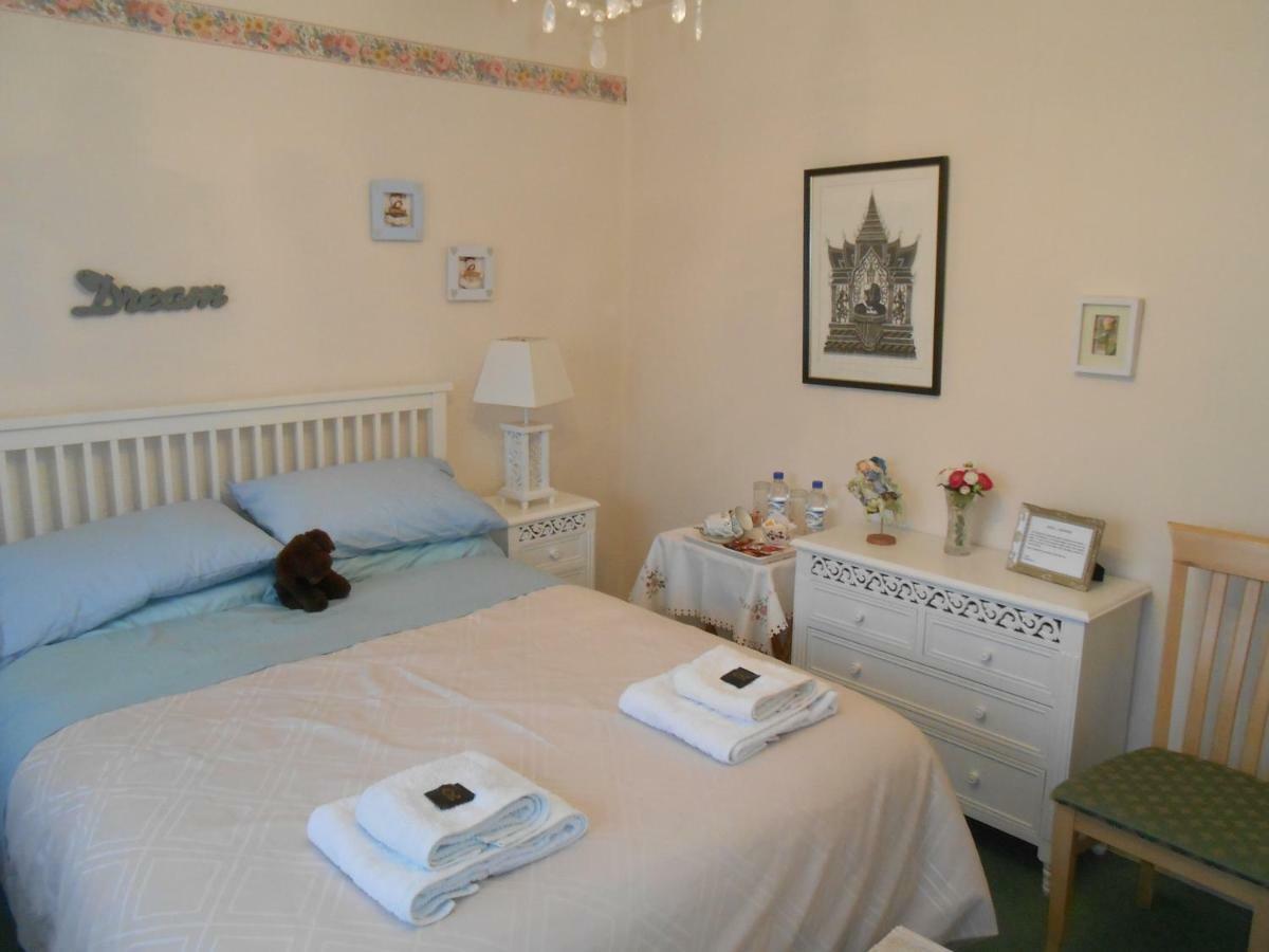 Rose Villa Bed And Breakfast Forfar Dış mekan fotoğraf